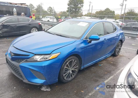 2018 Toyota Camry Se z USA, uszkodzony, nr VIN 4T1B11HK2JU068856
